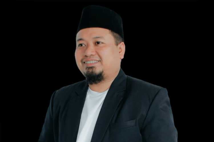 Berikut Profil Lora As'ad Bakal Calon Pendamping Ra Hamid di Pilkada 2024