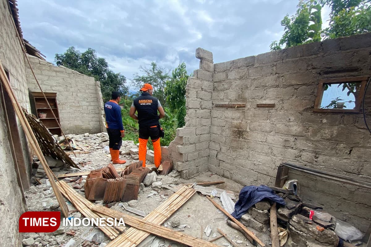 Angin Kencang Terjang Bondowoso, Tiga Rumah Rusak